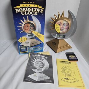 Spartus Talking Horoscope Clock Jennifer Sands Staff w/ Card NOS 179361 VTG Prop